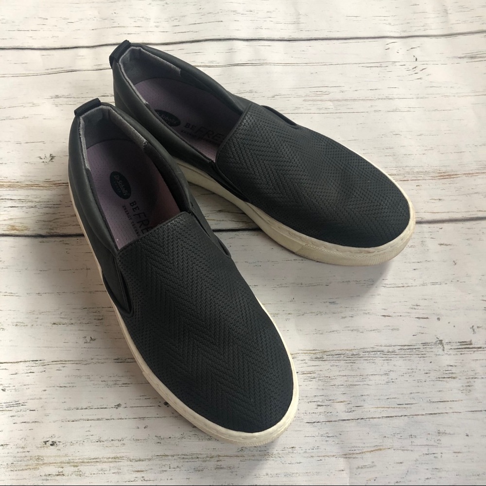 Slip on sneakers